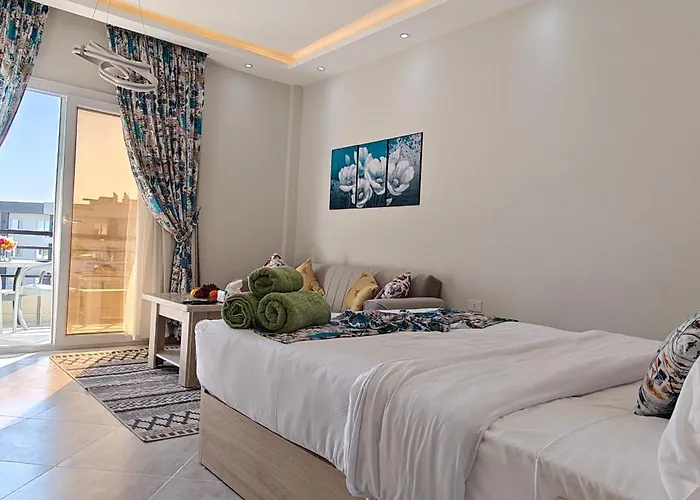 For Rent At Panorama View Sahl Hasheesh شقة *